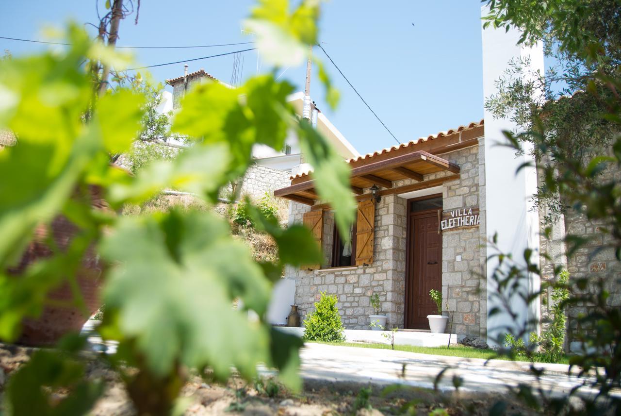 To Stolidi Tis Psinthou Psinthos Exterior foto