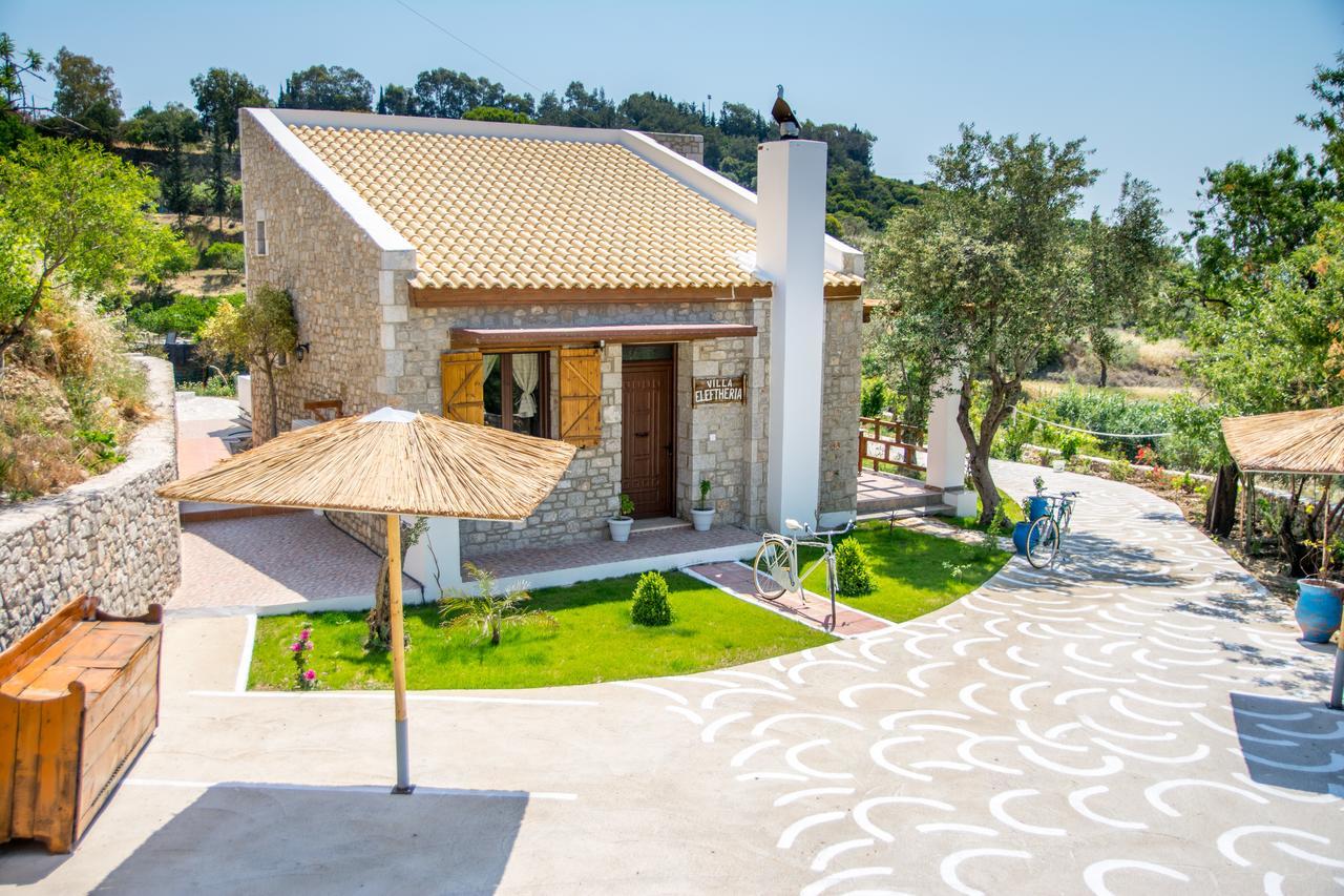 To Stolidi Tis Psinthou Psinthos Exterior foto