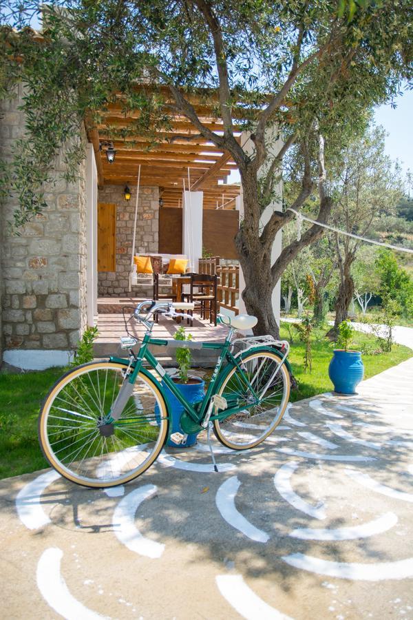 To Stolidi Tis Psinthou Psinthos Exterior foto